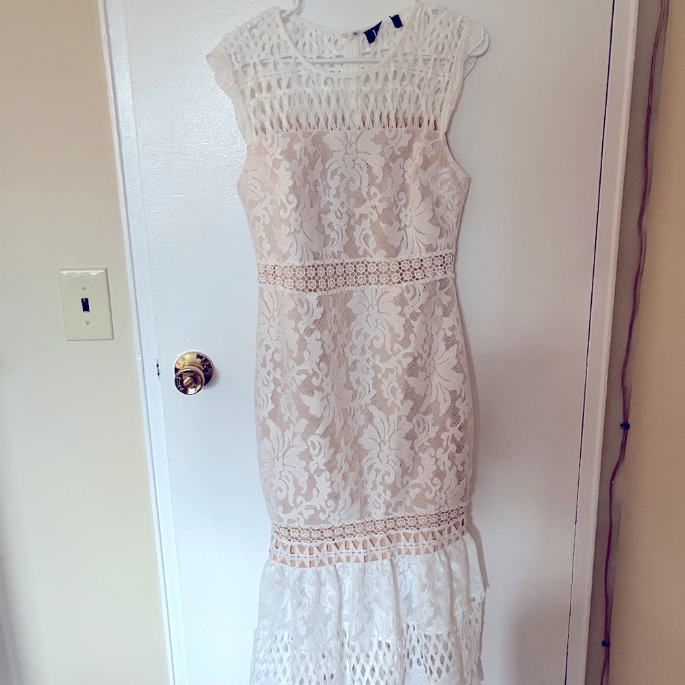 White lace dress